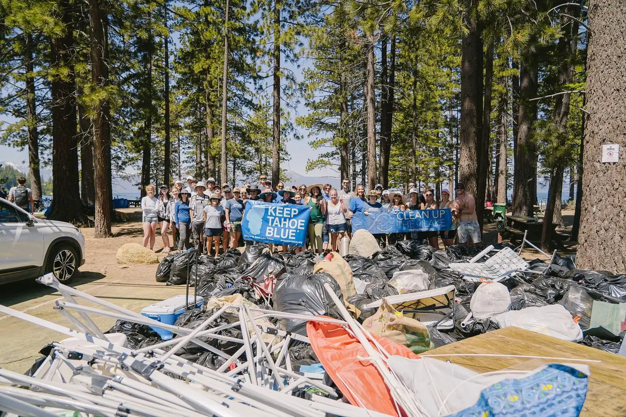 Keep Tahoe blue clean up at the beach 
