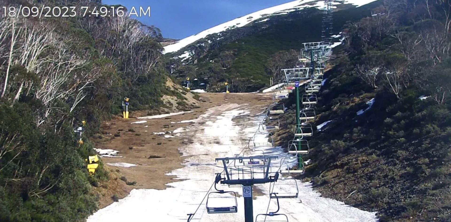 hotham closing, australia