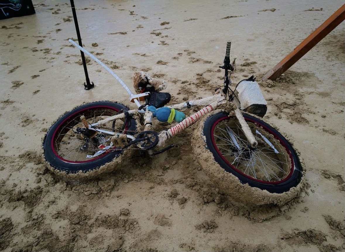 Bike mud