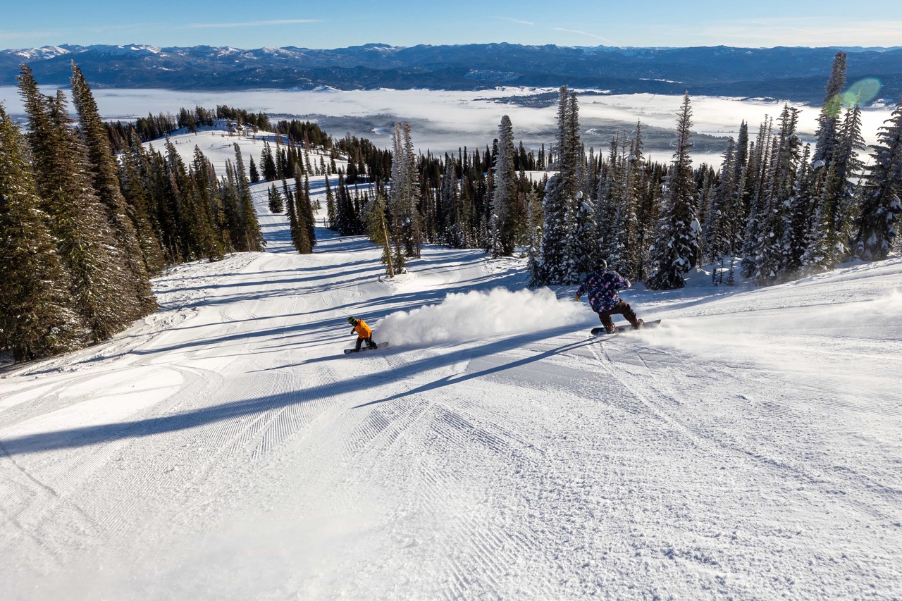 Snowboarding Tamarack Resort, ID. Credit: Ski Idaho / Tony Harrison