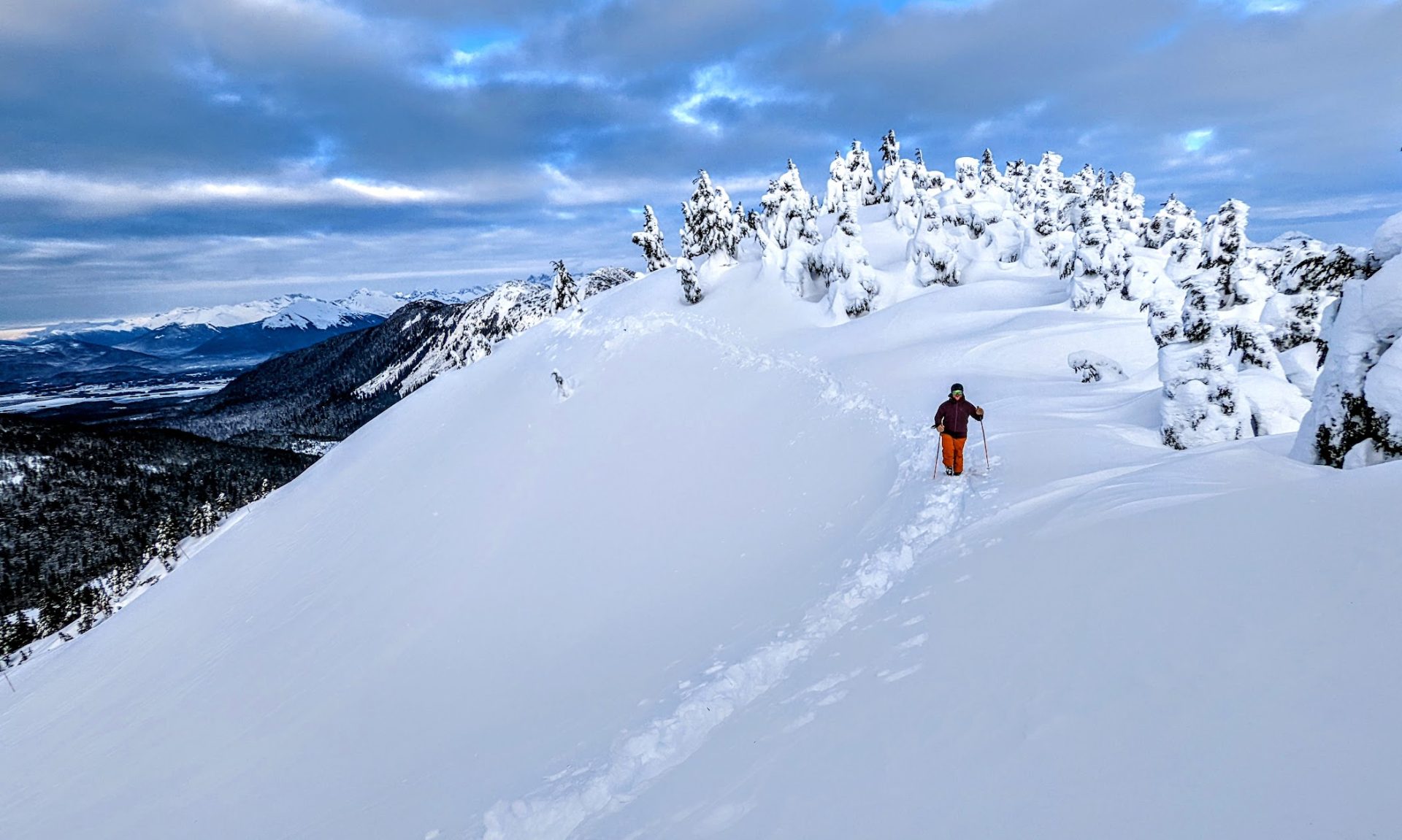 skiing a ridge in alaska