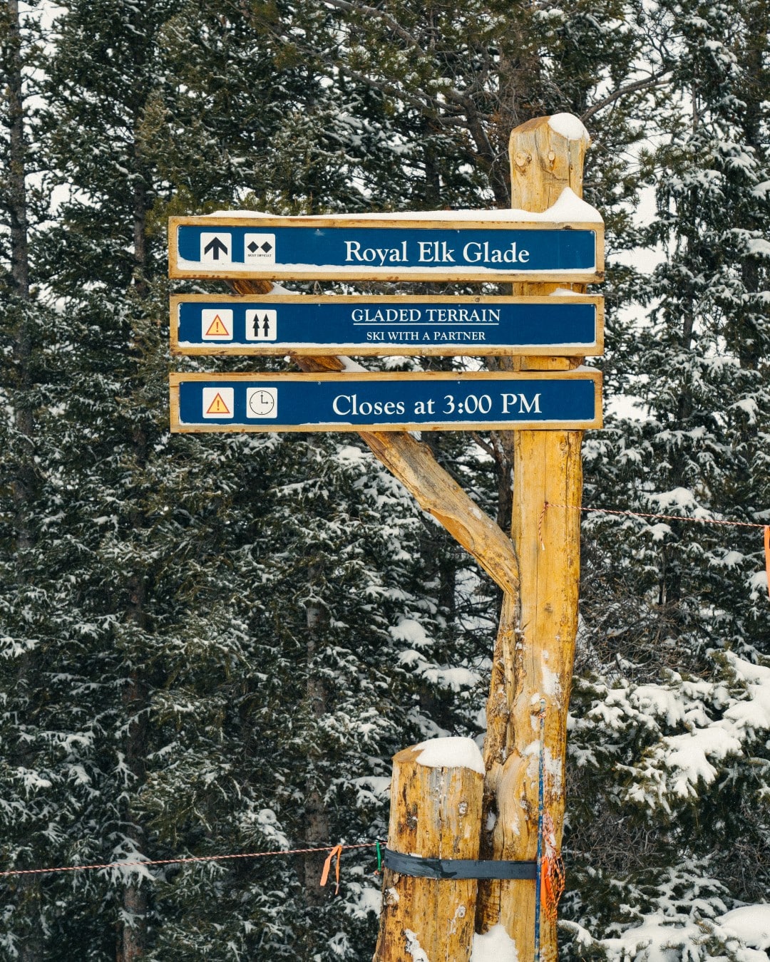 Sign towards "Royal Elk Glade" on Grouse Mountain