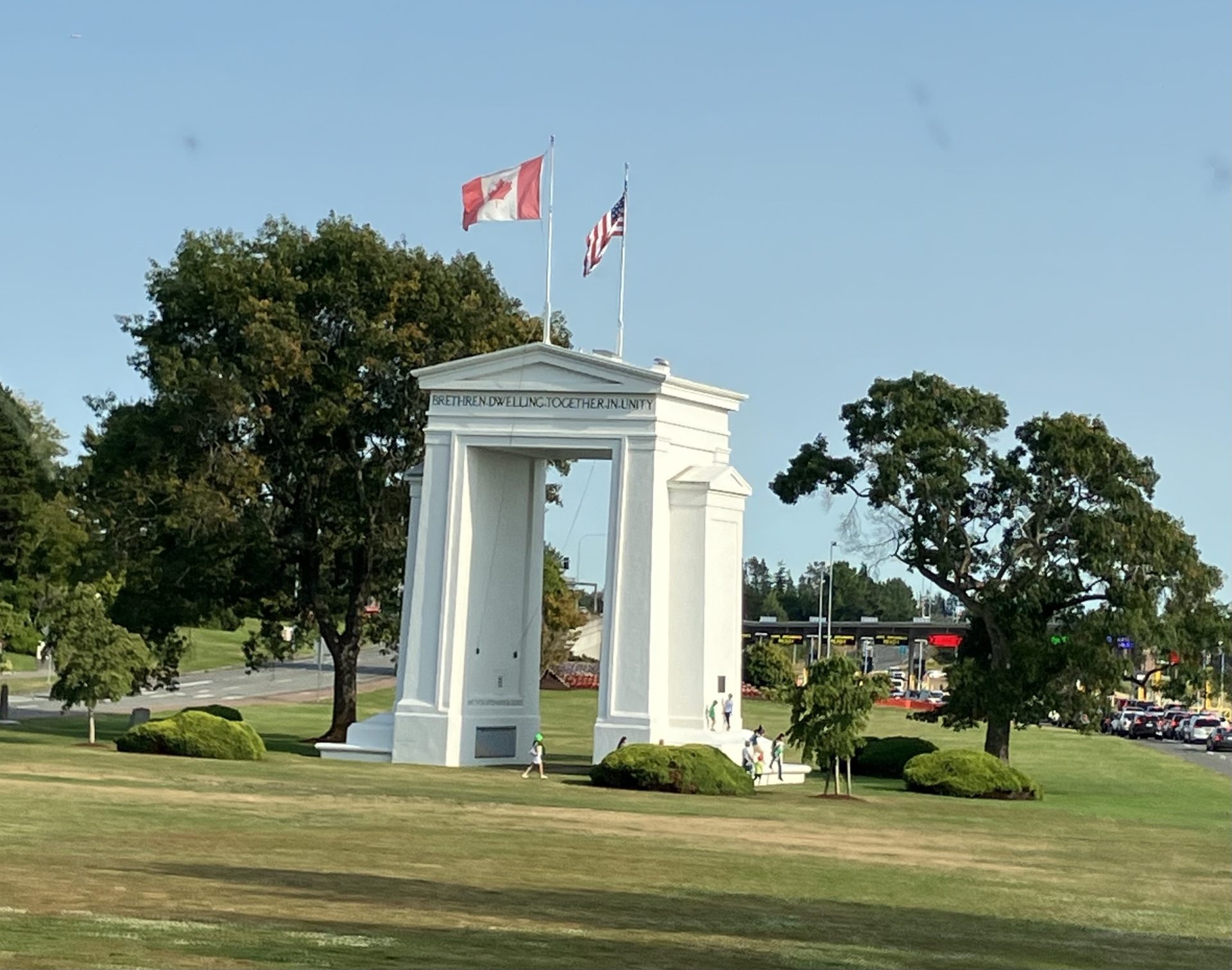 Peace Arch, BC PC: Claire Weiss