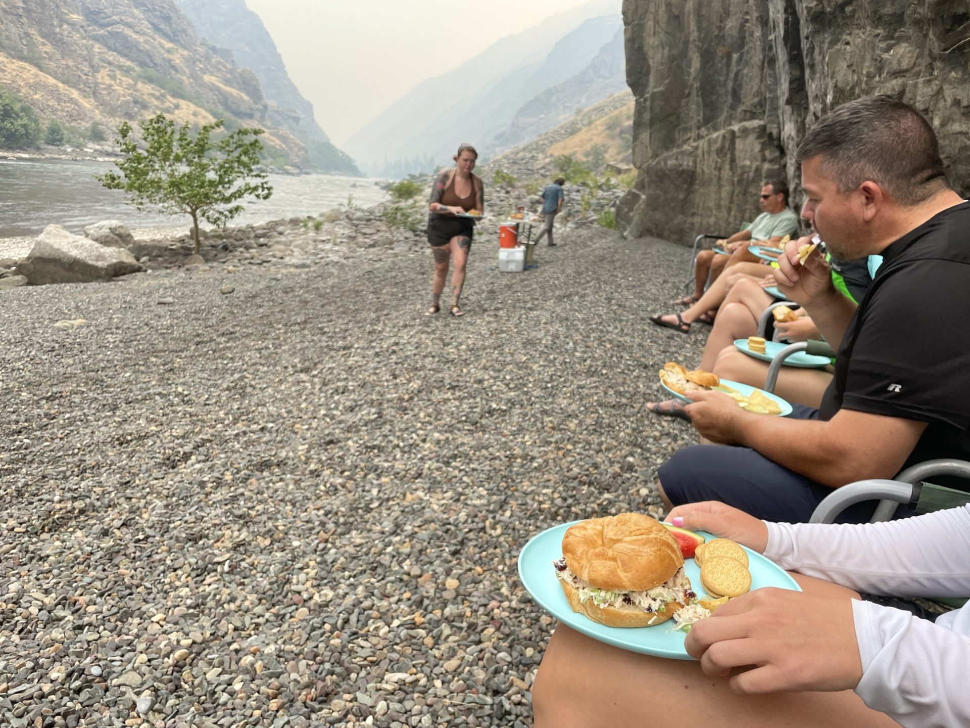 A quick stop for lunch. Photo Credit: SnowBrains