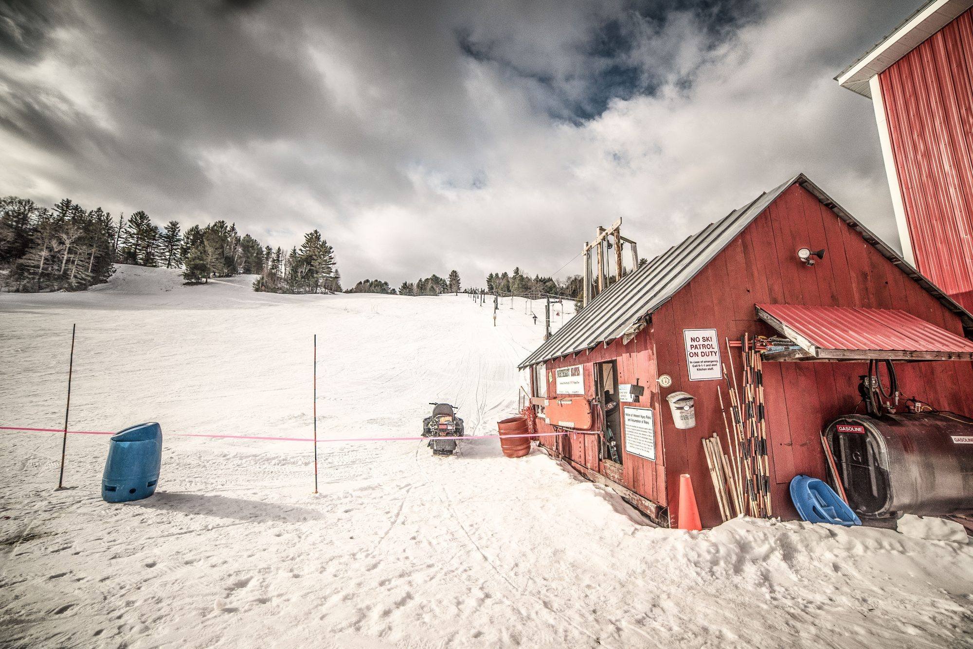 No ski patrol on duty