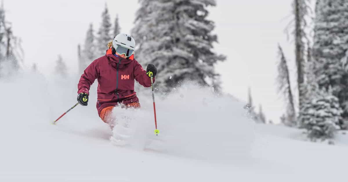 A skier makes nice turns in deep pow at Big White Resort. | Photo: Big White Resort