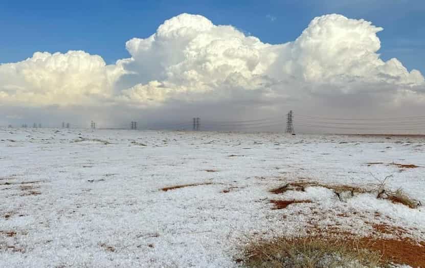 saudi arabia desert snow