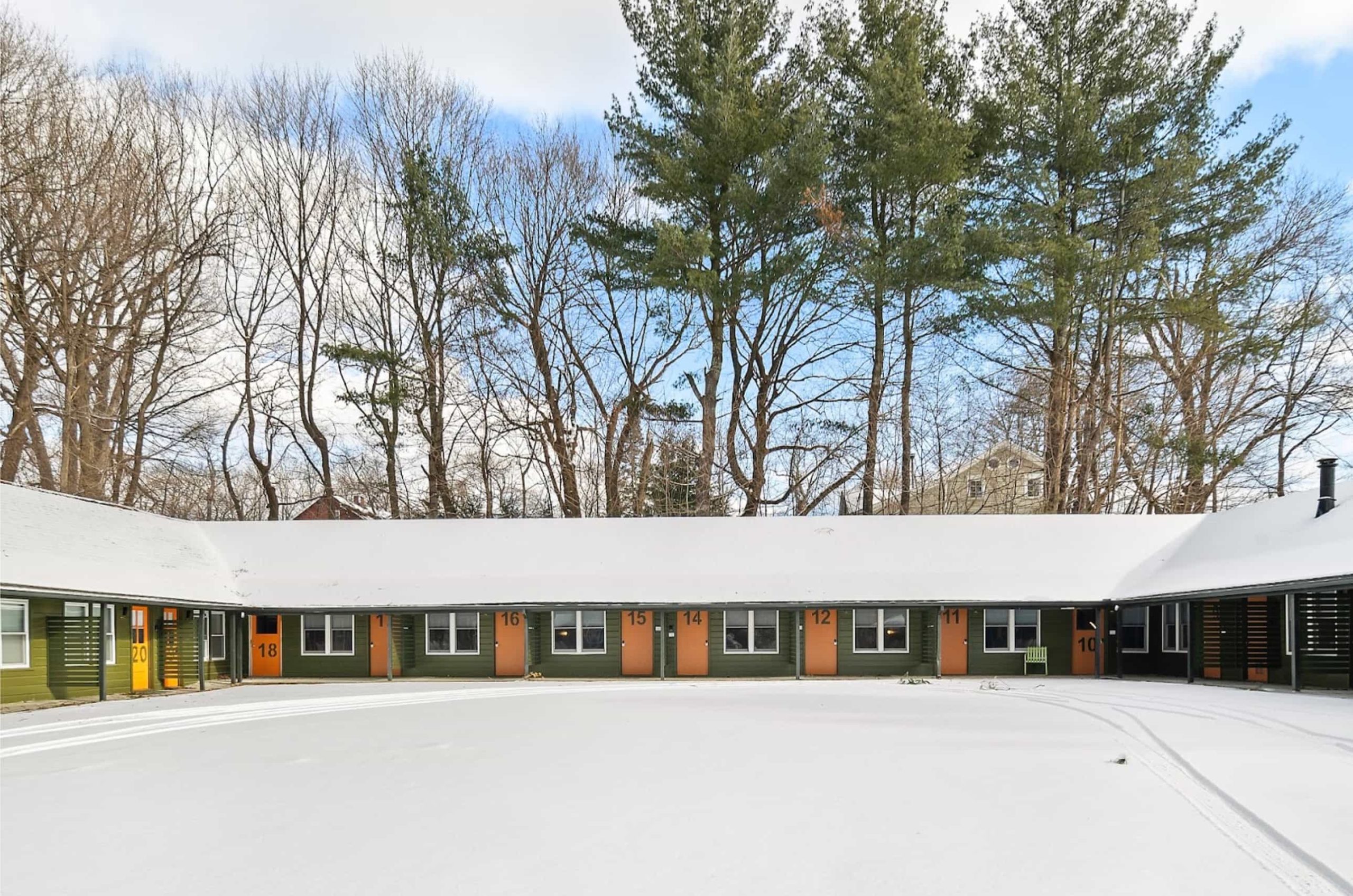 brooks motel in the snow