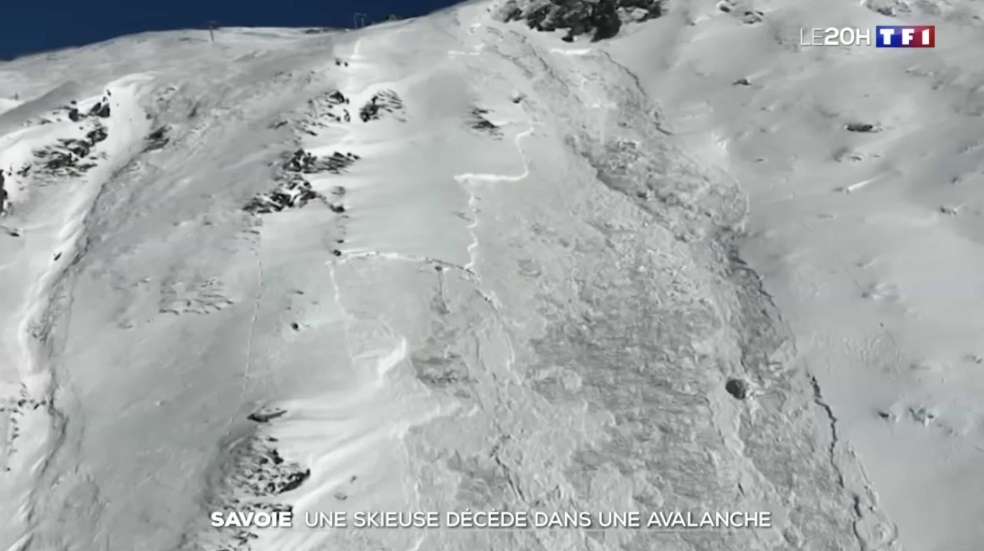 La norma avalanche killed one person