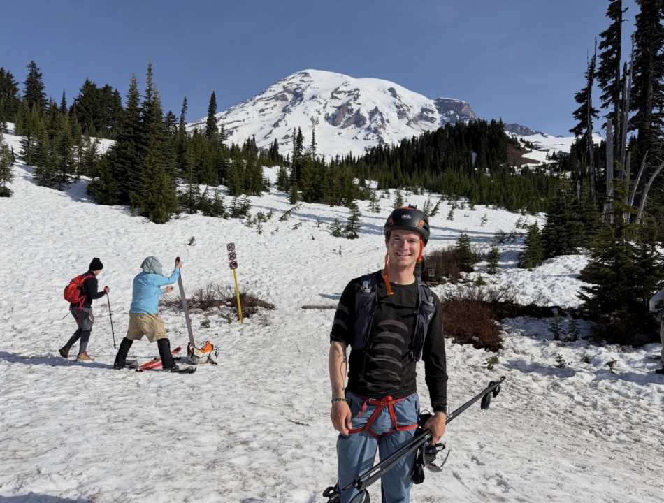 Local Guide Sets New Fastest Known Time For Mount Rainier, WA